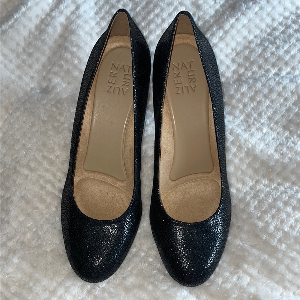 Naturalizer Black Heels Classic Pumps